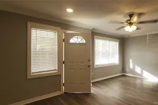 81 Secatogue Ave, Farmingdale, NY 11735 - Photo 7