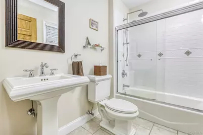 12 Canterbury Lane, Suffern, NY 10901 - Photo 13