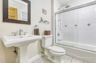 12 Canterbury Ln, Suffern, NY 10901 - Photo 13