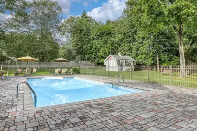 12 Canterbury Lane, Suffern, NY 10901 - Photo 25