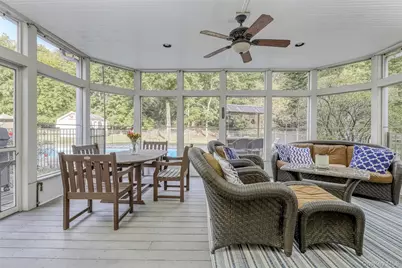 12 Canterbury Lane, Suffern, NY 10901 - Photo 11