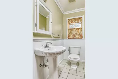 12 Canterbury Lane, Suffern, NY 10901 - Photo 9