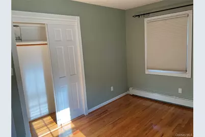 34 Scholl Drive, Farmingdale, NY 11735 - Photo 9