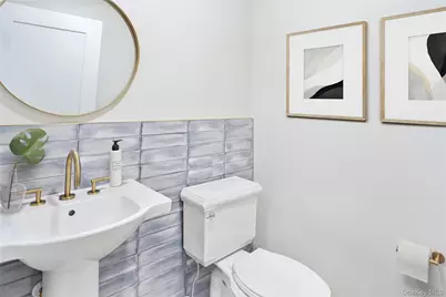 695 Merrick Avenue #240, Westbury, NY 11590 - Photo 7