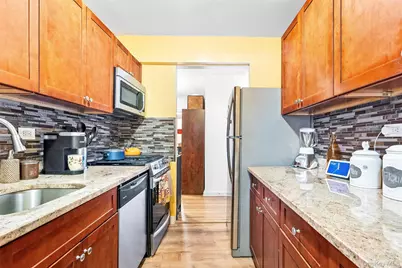 2080 Barnes Avenue #4A, Bronx, NY 10462 - Photo 13