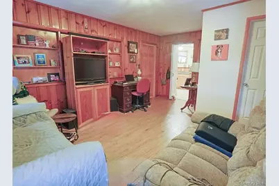 27 Elm Road N, Wurtsboro, NY 12790 - Photo 11