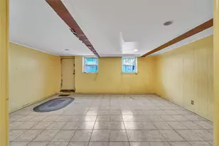 944 E 106th St, Brooklyn, NY 11236 - Photo 17