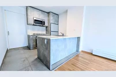 2309 Broadway, Astoria, NY 11106 - Photo 5