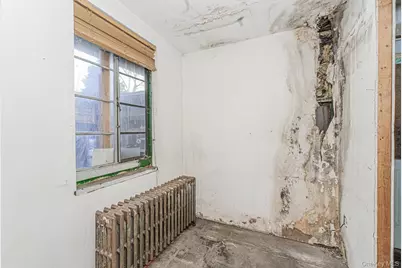 102 Wright Street, New York, NY 10304 - Photo 9