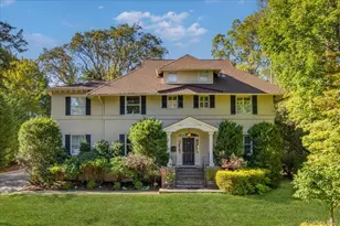 31 Howell Ave, Larchmont, NY 10538 - Photo 3