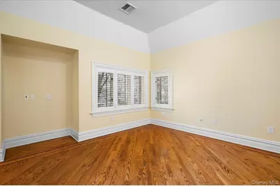 31 Howell Avenue, Larchmont, NY 10538 - Photo 35