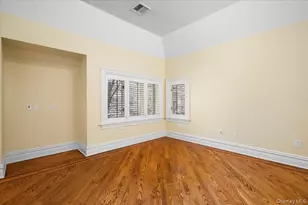 31 Howell Ave, Larchmont, NY 10538 - Photo 35