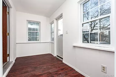 89 Smith Street, Poughkeepsie, NY 12601 - Photo 3