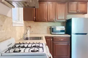 11 Edgewood Pl, Huntington Station, NY 11746 - Photo 7