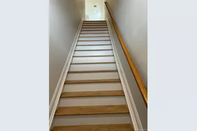 131 E Main Street, Bay Shore, NY 11706 - Photo 11