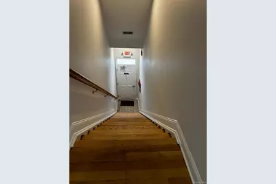 131 E Main Street, Bay Shore, NY 11706 - Photo 13