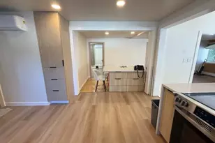 28 Floral Ave, Bethpage, NY 11714 - Photo 15