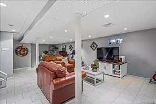 145-65 9th Ave, Whitestone, NY 11357 - Photo 17