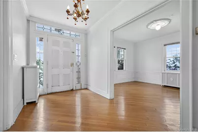 225 Nassau Boulevard, Garden City, NY 11530 - Photo 3