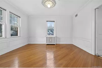 225 Nassau Boulevard, Garden City, NY 11530 - Photo 9