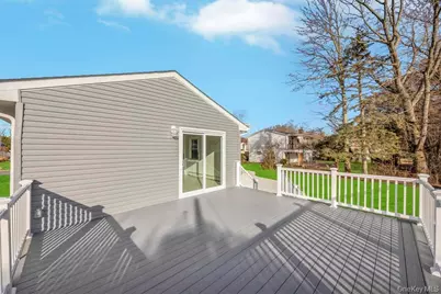 7 Suzanne Lane, Bethpage, NY 11714 - Photo 27