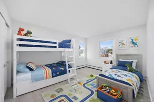 7 Suzanne Ln, Bethpage, NY 11714 - Photo 19