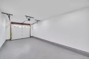 7 Suzanne Ln, Bethpage, NY 11714 - Photo 25