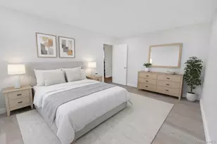 7 Suzanne Ln, Bethpage, NY 11714 - Photo 17