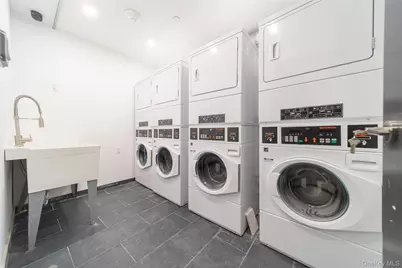 132-55 41 Road #4A, Flushing, NY 11355 - Photo 11