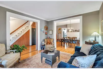 204 Myrtle Avenue, Port Jefferson, NY 11777 - Photo 9