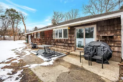 195 Norma Avenue, West Islip, NY 11795 - Photo 23