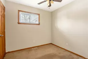 195 Norma Ave, West Islip, NY 11795 - Photo 15