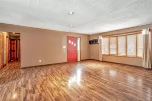 195 Norma Ave, West Islip, NY 11795 - Photo 5