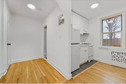 5645 Netherland Avenue #2F, Bronx, NY 10471 - Photo 7