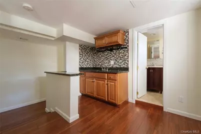 1320 Mamaroneck Avenue, Mamaroneck, NY 10543 - Photo 31