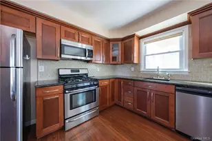 1320 Mamaroneck Ave, Mamaroneck, NY 10543 - Photo 9