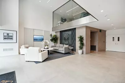 218 Middle Neck Road #211, Great Neck, NY 11021 - Photo 9