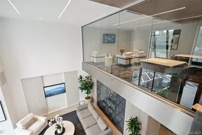 218 Middle Neck Road #211, Great Neck, NY 11021 - Photo 15