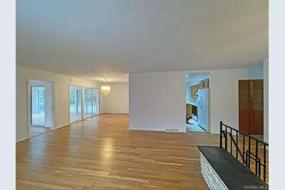 461 Pinebrook Boulevard, New Rochelle, NY 10804 - Photo 5