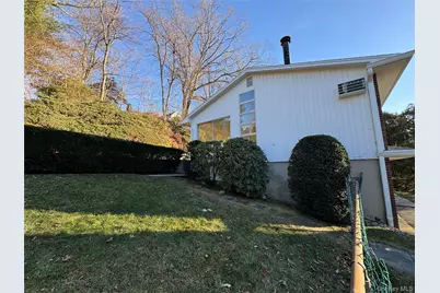 461 Pinebrook Boulevard, New Rochelle, NY 10804 - Photo 27