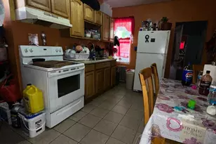 110 Beech St, Yonkers, NY 10701 - Photo 13