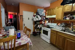 110 Beech St, Yonkers, NY 10701 - Photo 11