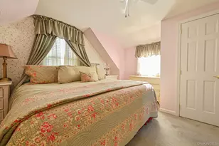 264 N Delaware Ave, Massapequa, NY 11758 - Photo 13