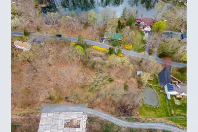 27 E Green Road, Rock Tavern, NY 12575 - Photo 11