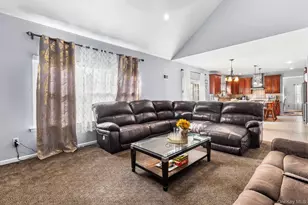 51 Jordan Dr, Medford, NY 11763 - Photo 15