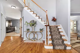 51 Jordan Dr, Medford, NY 11763 - Photo 3