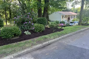 13 Reeback Dr, Ossining, NY 10562 - Photo 39