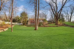 13 Reeback Dr, Ossining, NY 10562 - Photo 35