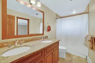 13 Reeback Dr, Ossining, NY 10562 - Photo 15