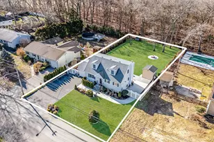 20 Howe Rd, Coram, NY 11727 - Photo 23